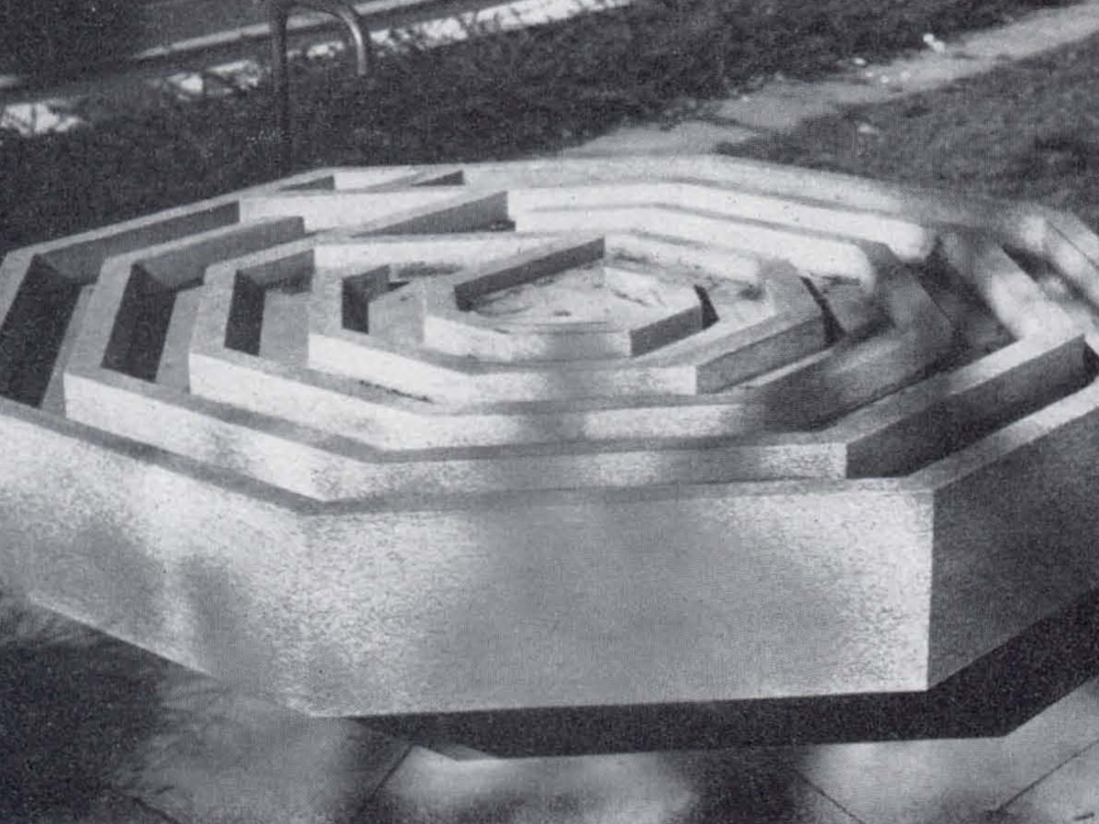 Außenleuchten und Brunnen