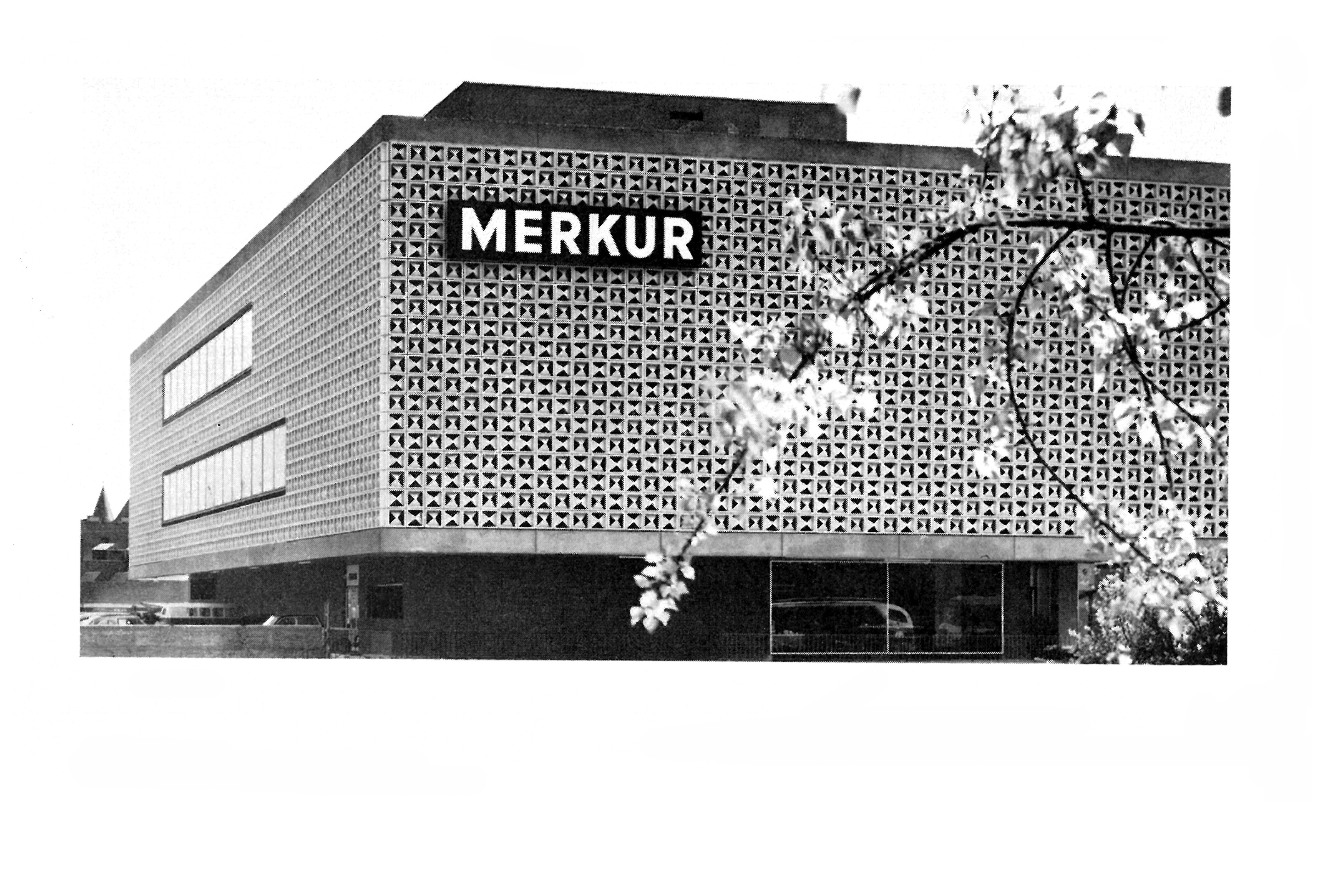 Abb. // Kaufhaus in Neuss [Anm. d. Red.]