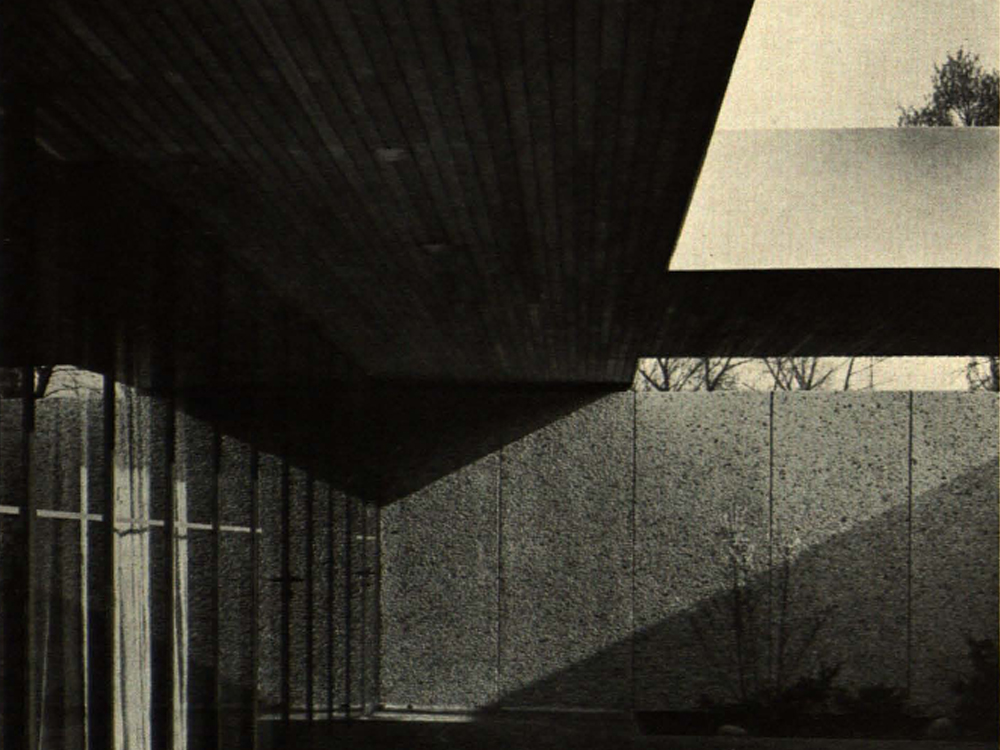 Pavillon mit tragender Stahlkonstruktion