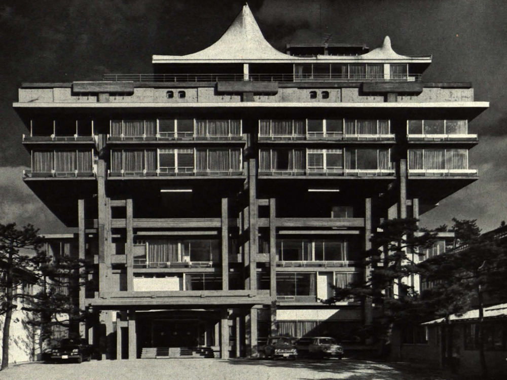 Hotel an der japanischen Küste