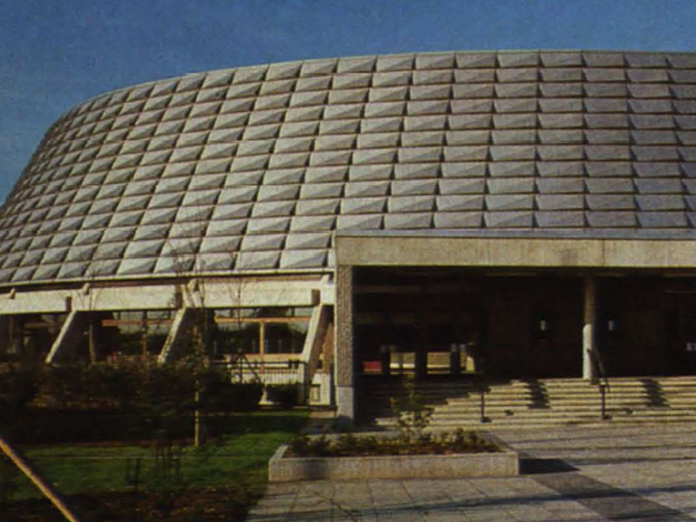 Basketballhalle