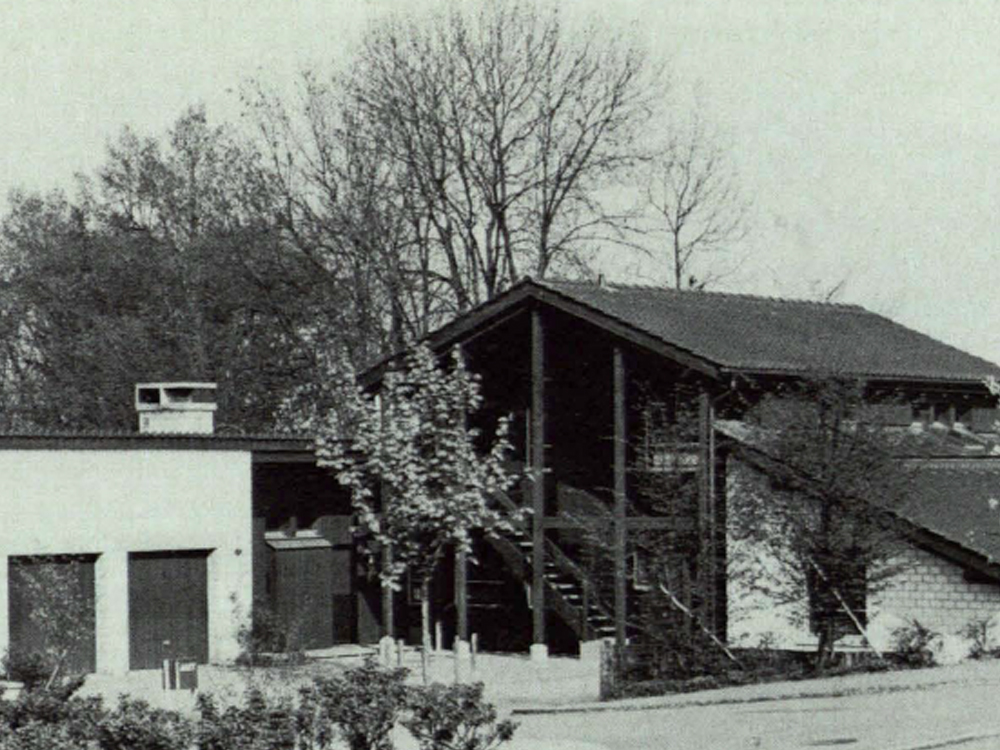 Arzt-Wohnhaus mit Praxis in Hünenburg