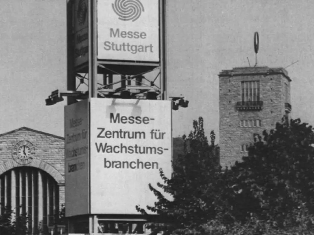 Werbeturm in Stuttgart