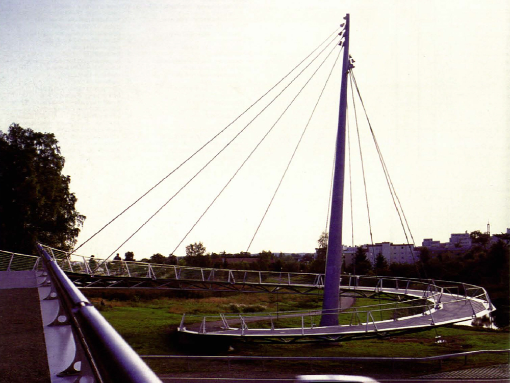 Fußgängerbrücke in Weiden