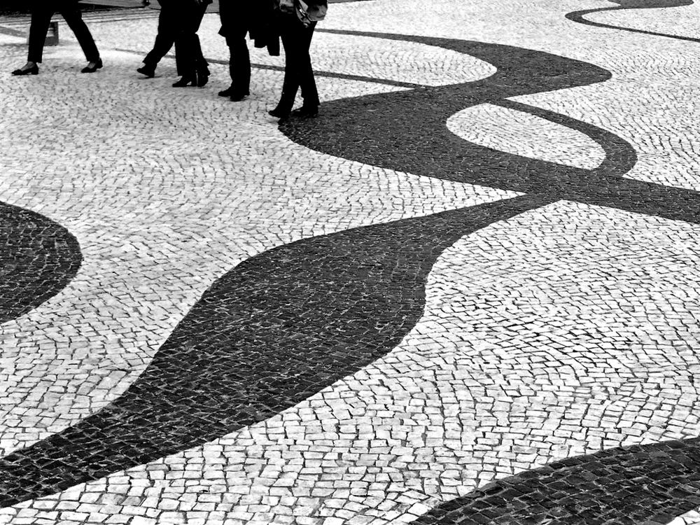 Diskussion: Kalligrafie in Stein -  Calçada Portuguesa