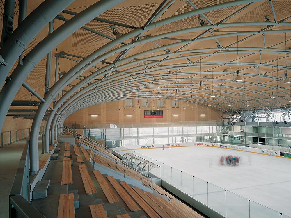 Messehalle und Eislaufstadion in Dornbirn