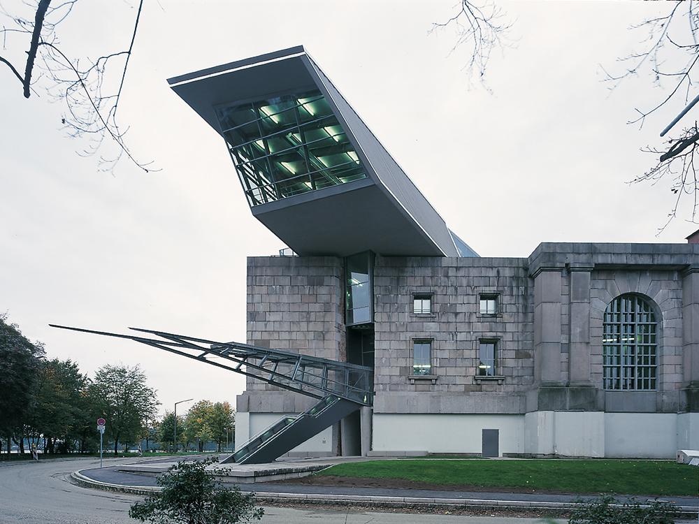 Bericht: Dokumentationszentrum Reichsparteitagsgelände in Nürnberg