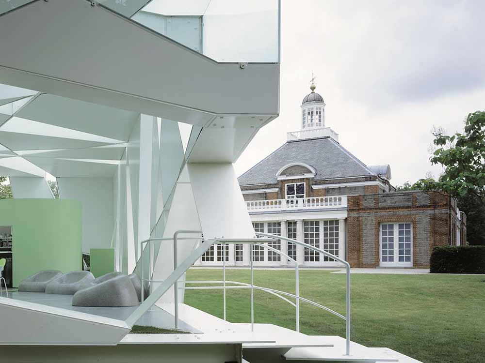 Bericht: Temporärer Pavillon in London