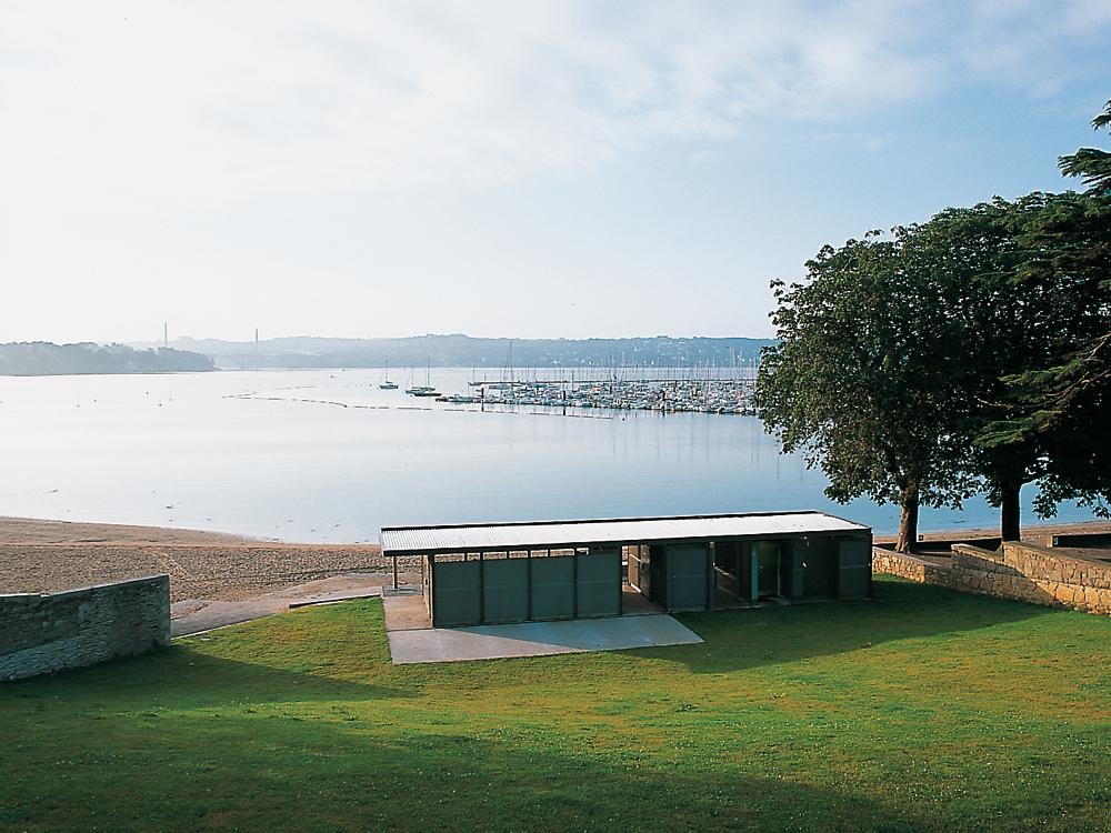 Service-Pavillon in Brest