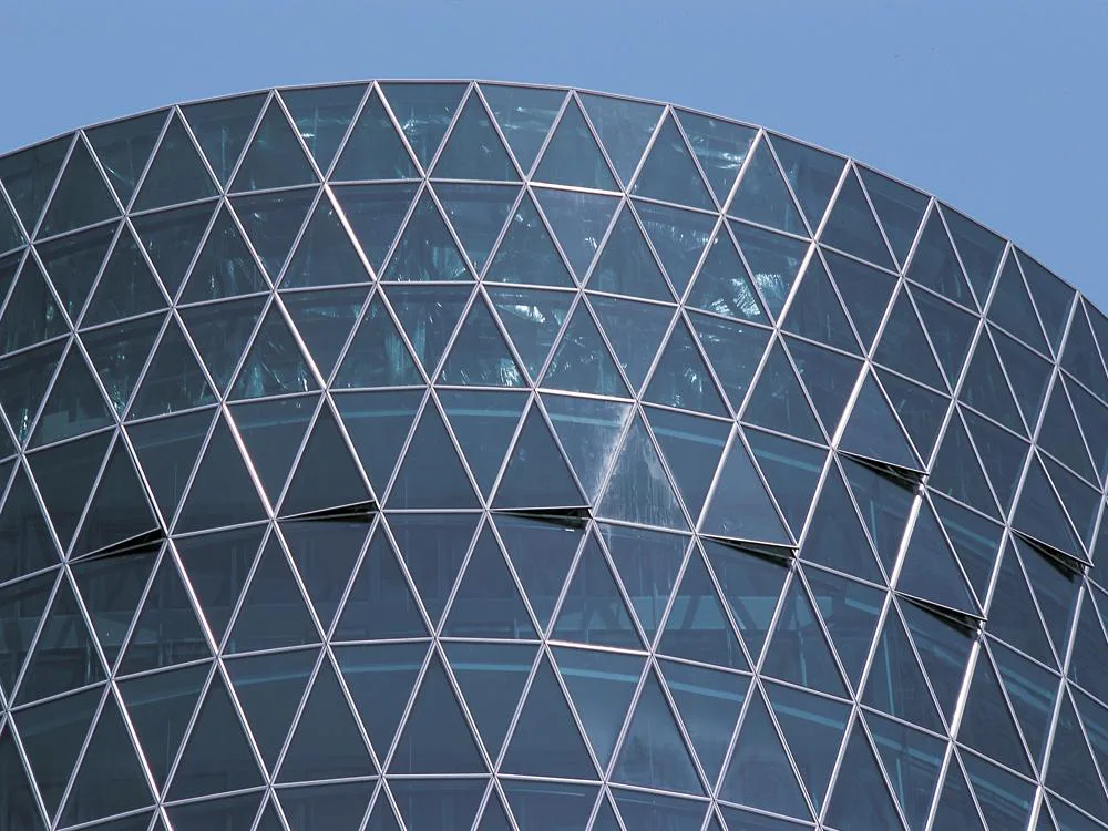 Technik: Innovative Hochhausfassaden: Swiss Re Konzernzentrale und Westhafen-Tower