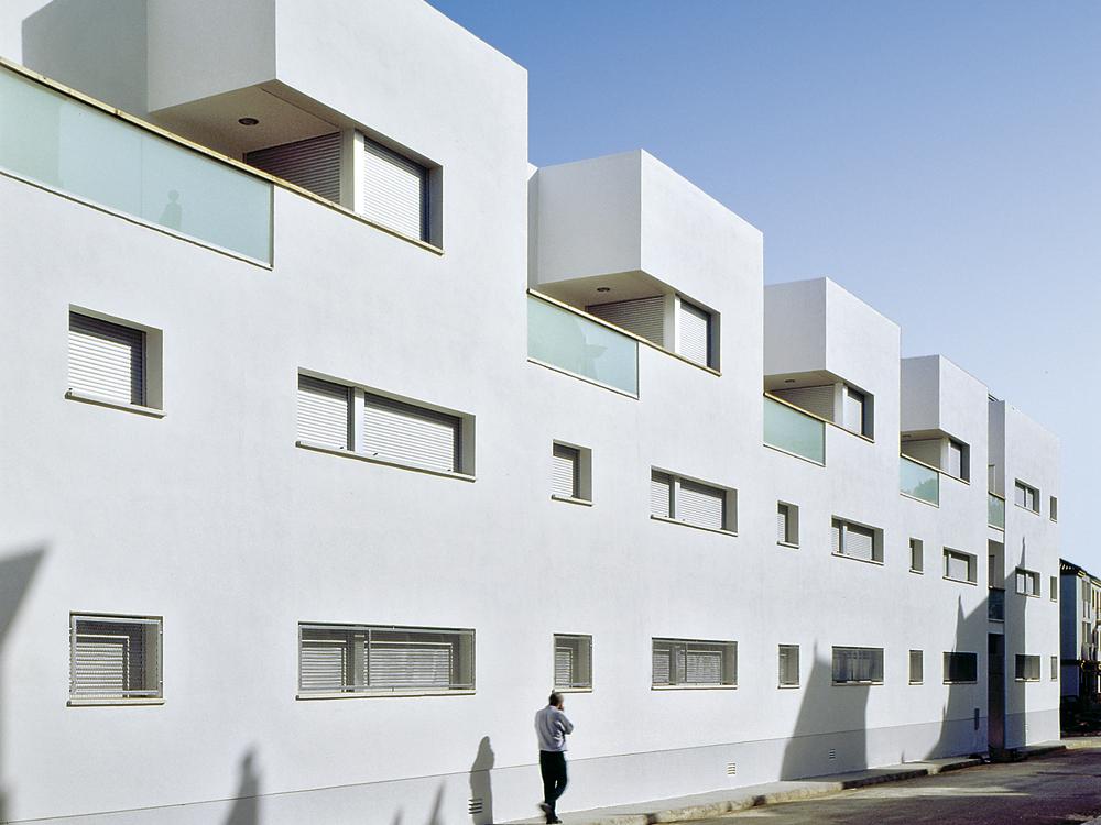 Wohnblock mit Patios in Conil