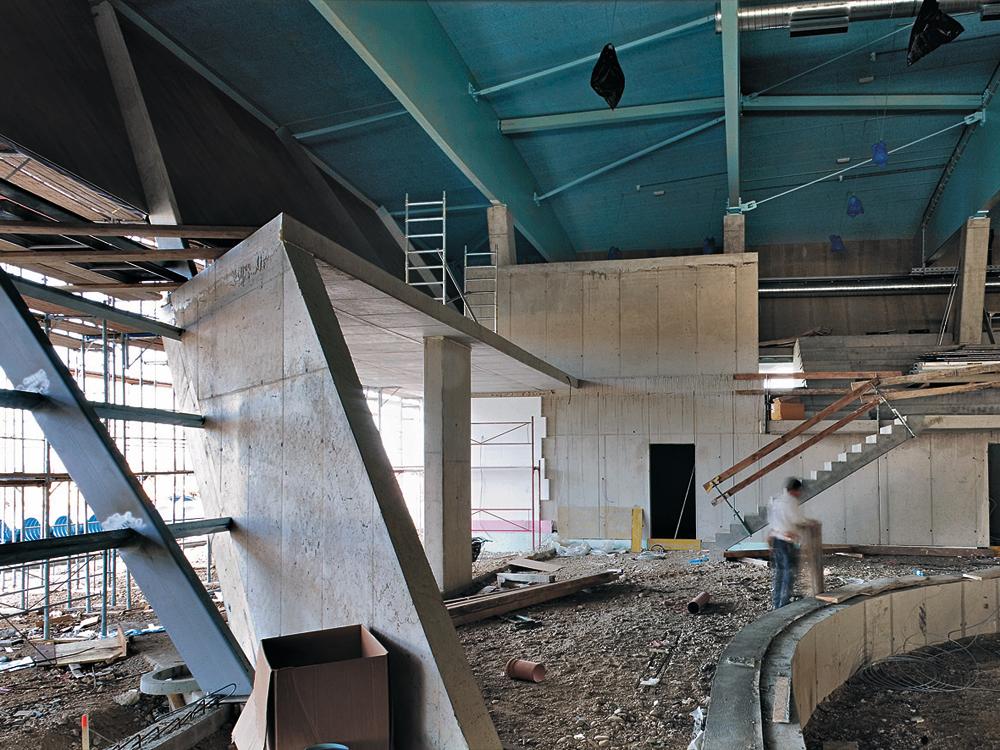 Technik: Eissporthalle in St. Pölten - Tragwerk, Bauphysik, Haustechnik