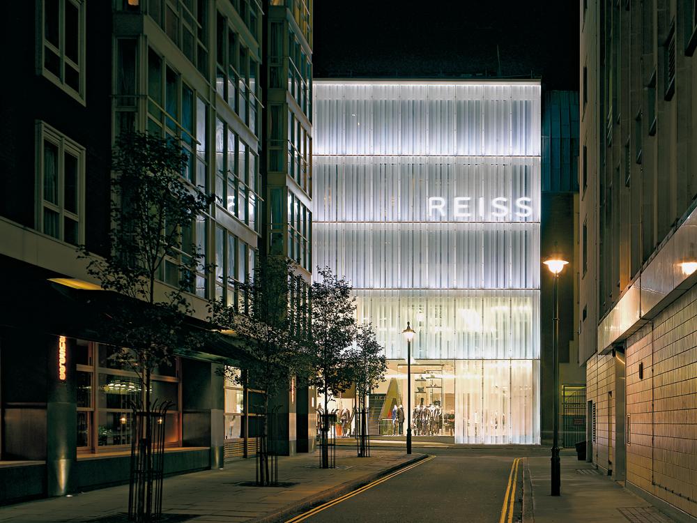 Flagship Store und Firmenzentrale in London