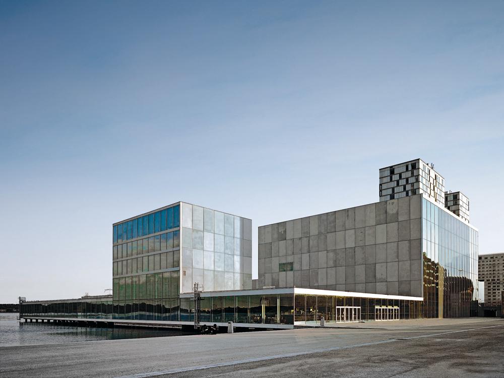 Theater und Kulturzentrum De Kunstlinie in Almere
