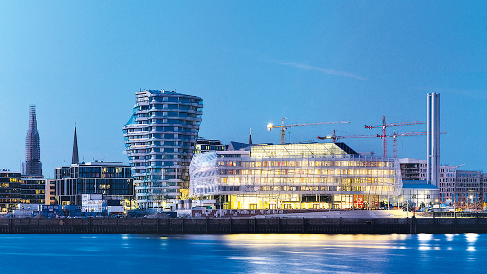 Südansicht mit MarcoPoloTower