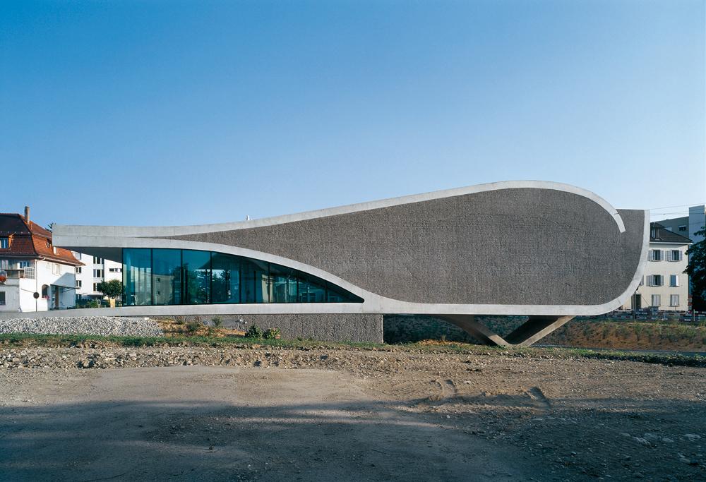 Neuapostolische Kirche, Zuchwil, 2005; Architekten: smarch, Beat Mathys, Ursula   Stücheli