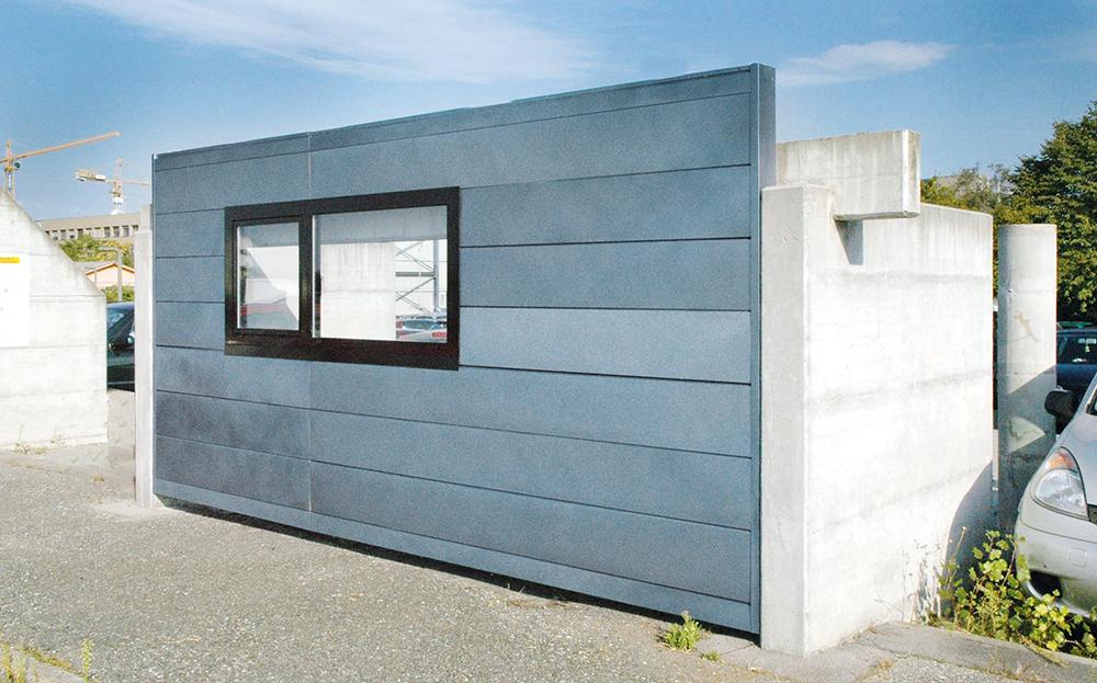 Prototyp einer Blechkassetten-Fassade mit Kollektorfunktion  (Forschungsprojekt SOLABS)