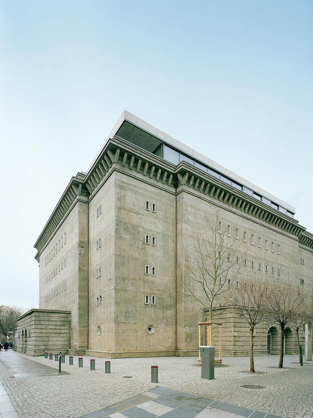Reichsbahnbunker Friedrichstraße/Sammlung Boros, Berlin: Außenansicht (Umbau: Realarchitektur, Berlin)