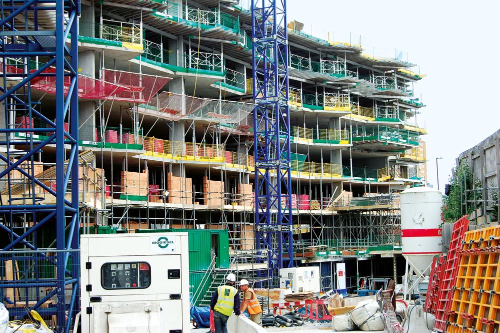Rohbaukonstruktion mit Planziegelwänden