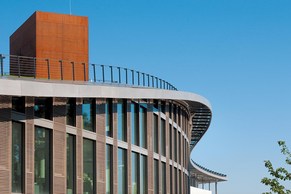 Produktions- und Verwaltungsgebäude in Berlin
Architekten: Schulte-Frohlinde Architekten, Berlin
Fassadenentwicklung mit Kaufmann Bausysteme