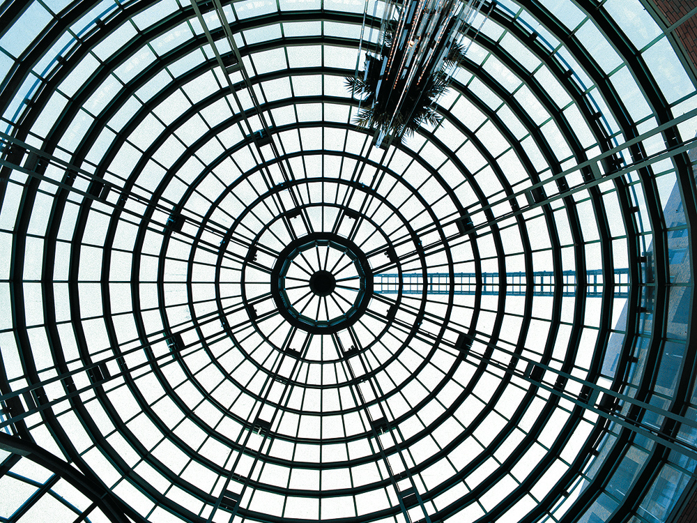Blick in die große Glaskuppel