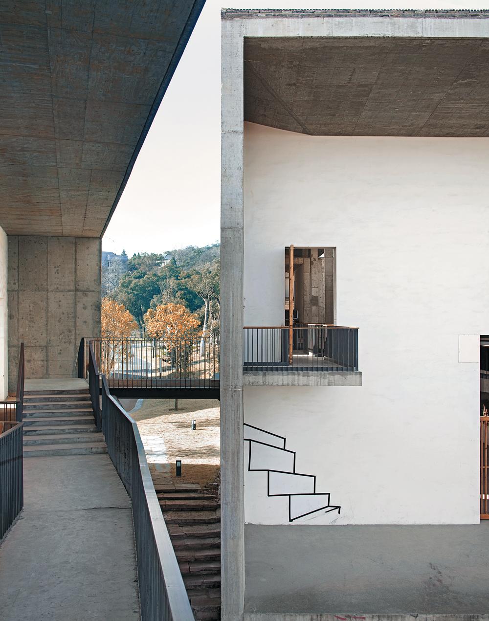 Xiangshan-Campus der China Academy of Art in Hangzhou, 
1. Bauabschnitt 2002–2004, 
2. Bauabschnitt 2004 – 2007
