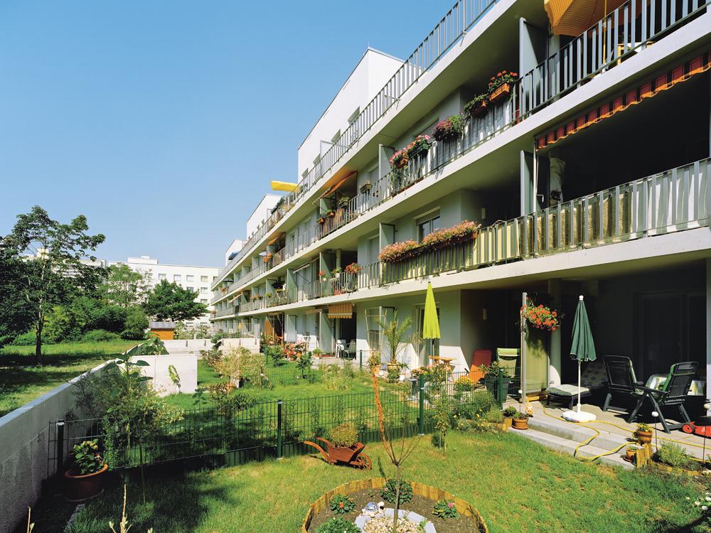Umbau eines Wohnblocks in Halle/Saale
