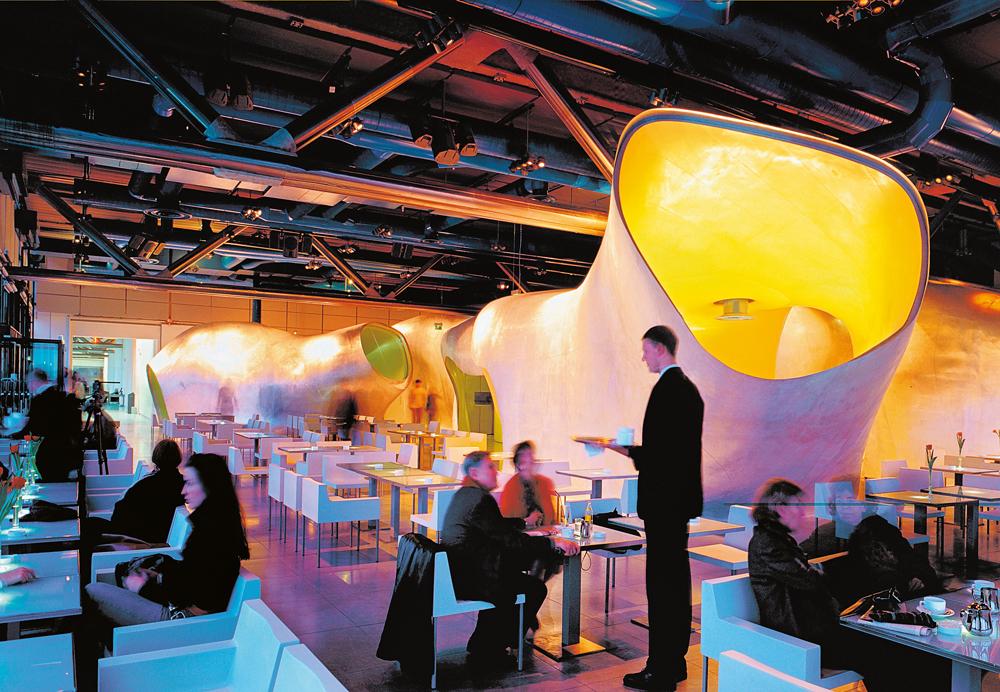 Restaurant Le Georges im Centre Pompidou in Paris, 2000
Architekten: Jakob+MacFarlane