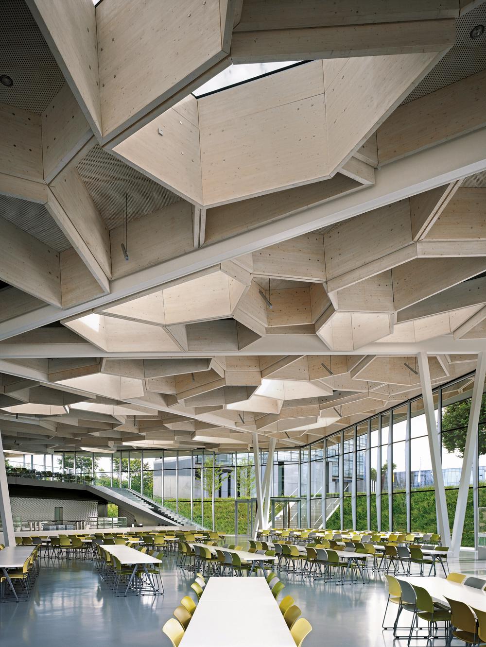 Betriebsrestaurant in Ditzingen, 2009
Architekten: Barkow Leibinger