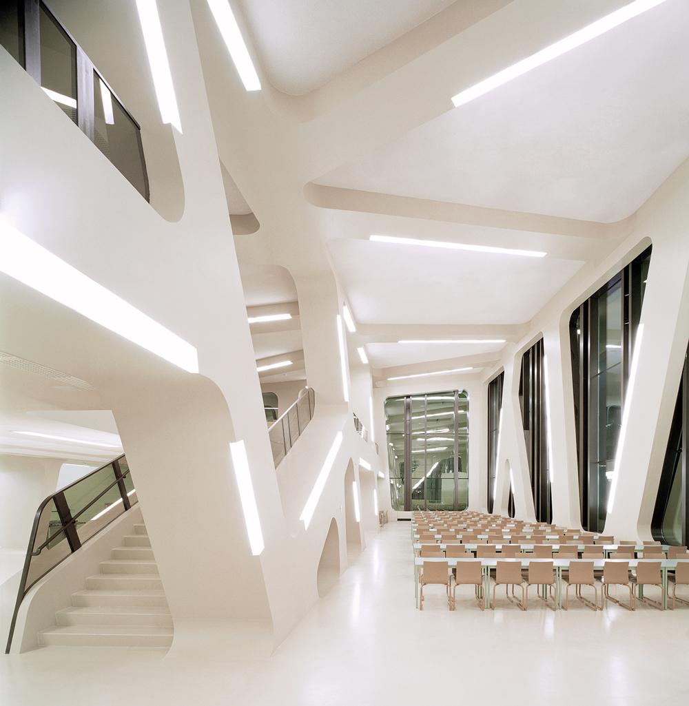 Mensa Karlsruhe, 2007
Architekt: Jürgen Meyer H.