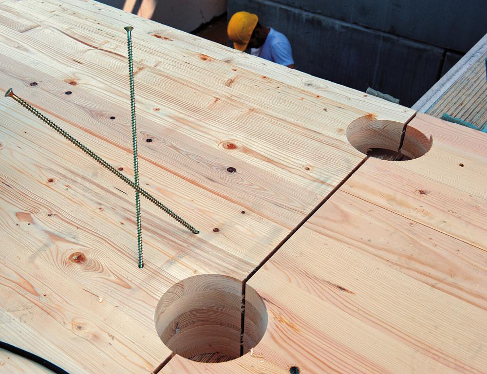 Auflager Brettsperrholzdecke mit Bohrungen für Betonsockel