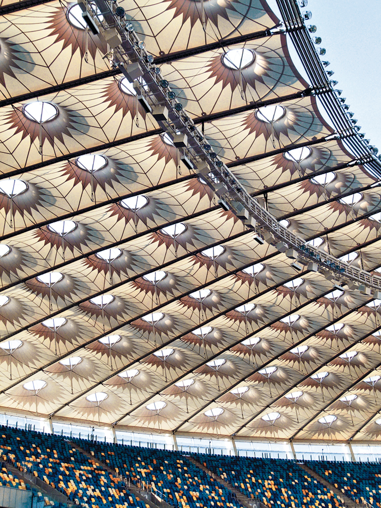 Olympiastadion Kiew: Innenraum