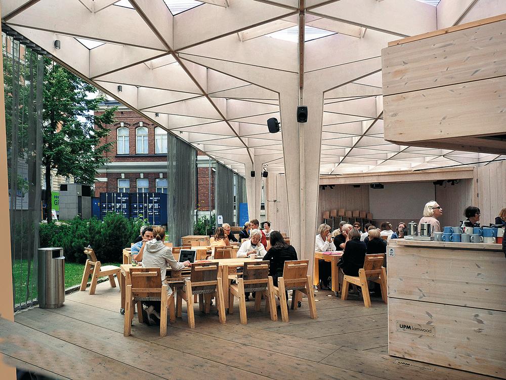 The World Design Capital Pavillon in Helsinki, 2012;
Entwurf: Wood Studio der Alvar Aalto- Universität Helsinki