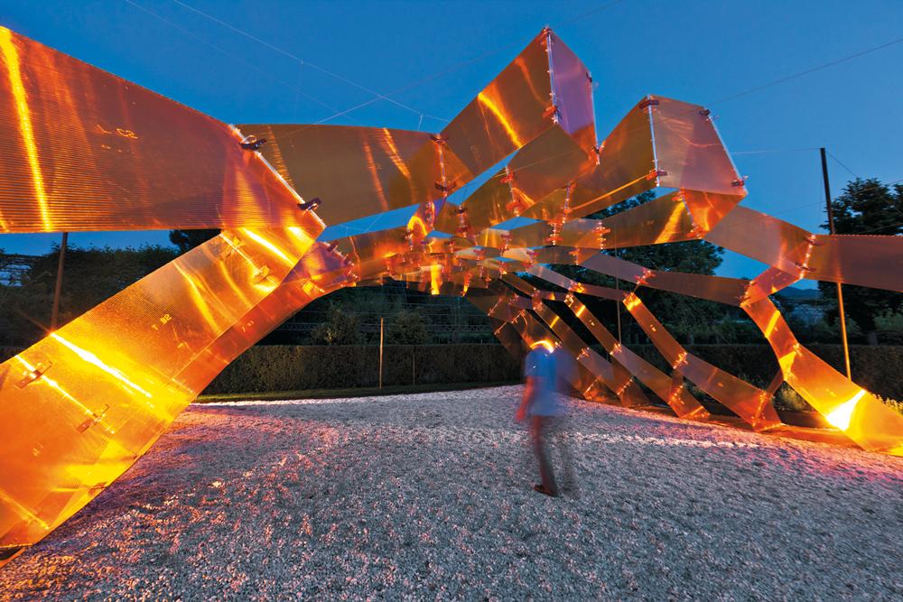 »Honey Scape«, temporärer Pavillon in Ponte de Lima, 2012
Entwurf: Gonçalo Castro Henriques / X-Ref
