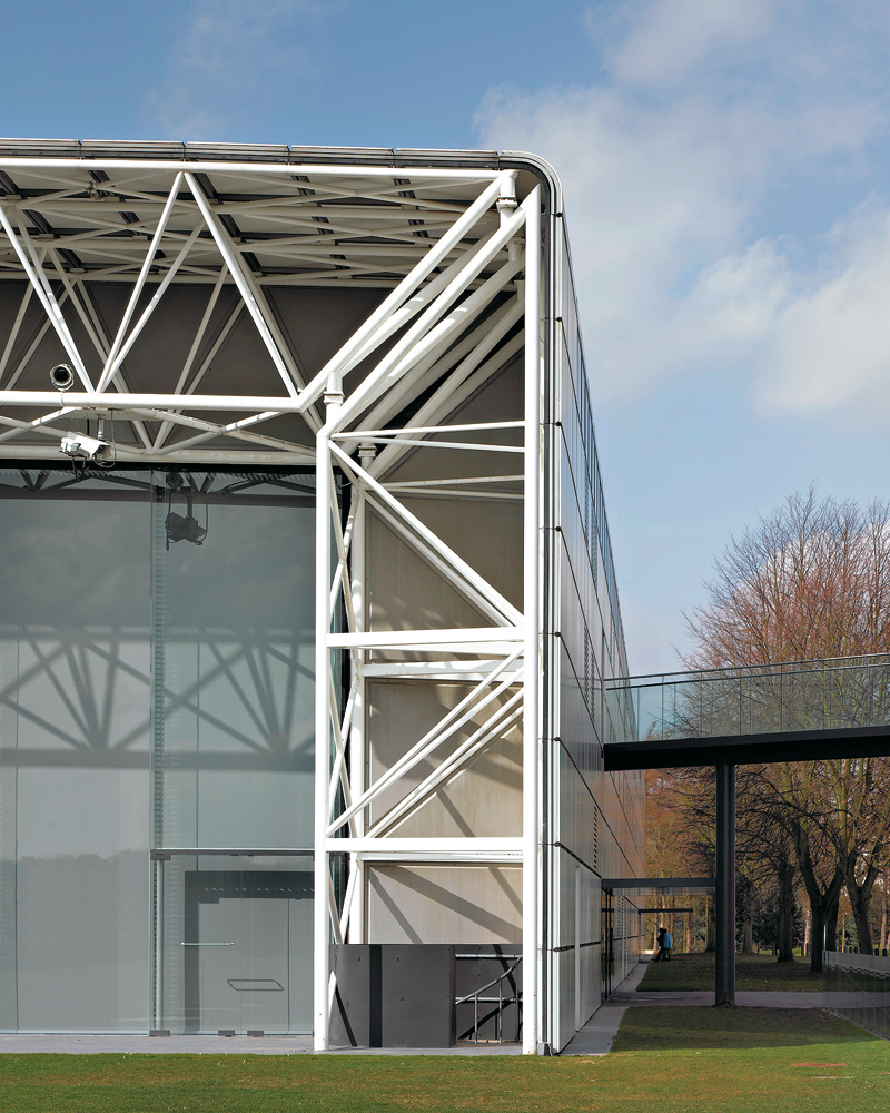 Sainsbury Centre for Visual Arts der University of East Anglia in Norwich, 1974 –1978
Architekten: Foster + Partners