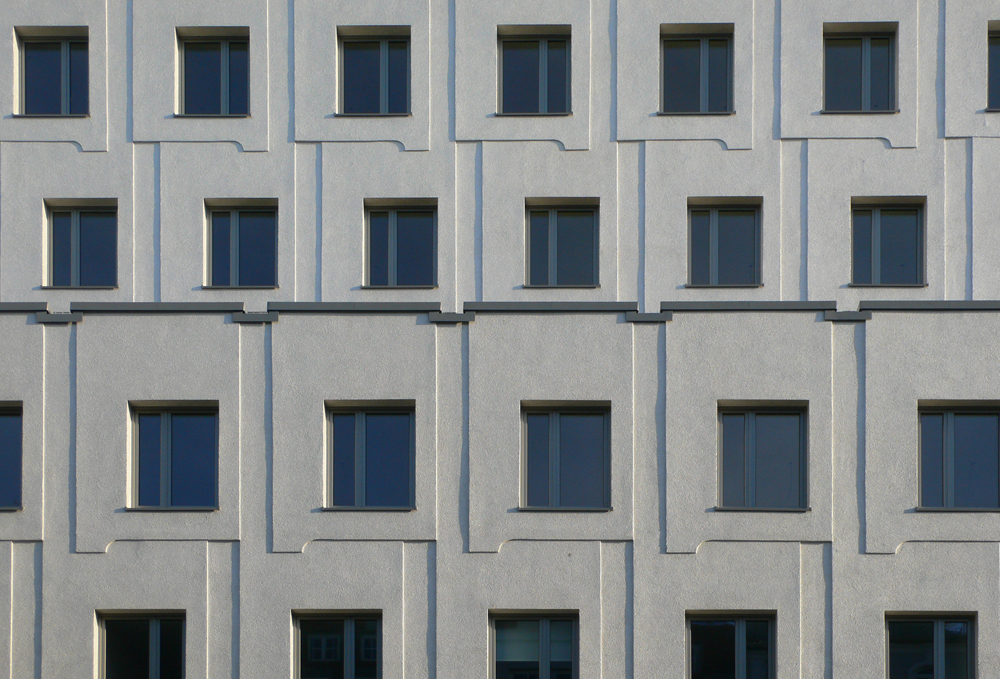 Klassische Gliederung neu interpretiert: Geschosswohnbau von Hild und K Architekten