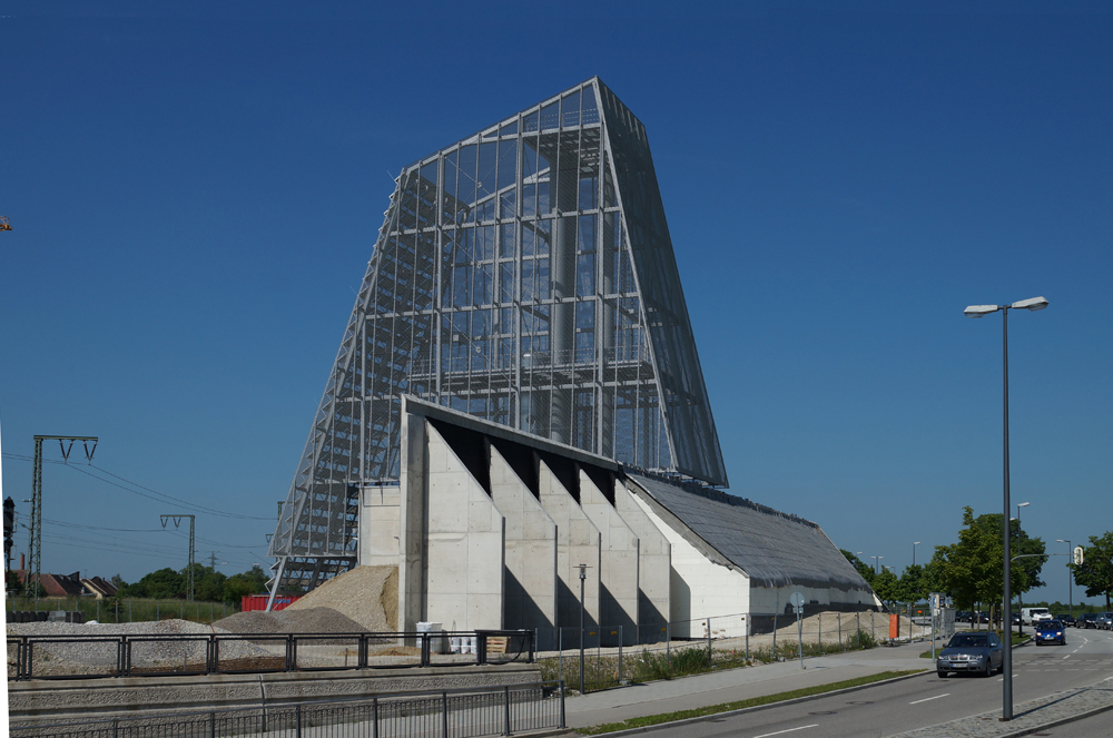 Ein neues Geothermie-Heizwerk (Entwurf: Bohn Architekten) soll die Stadtteile München-Neuaubing und -Freiham mit Wärme versorgen.