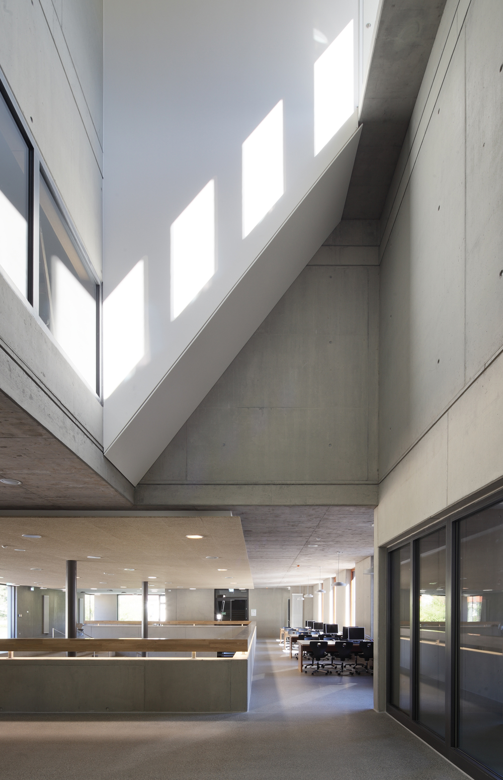 Foyer mit Solarkamin