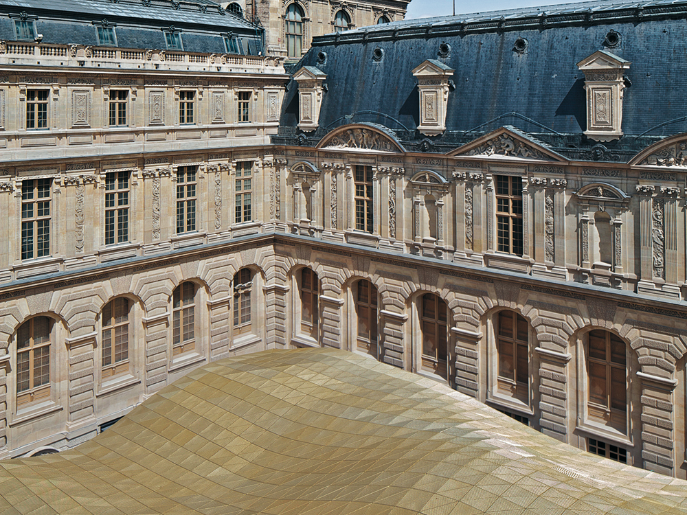 Überdachung des Cour Visconti im Louvre Paris