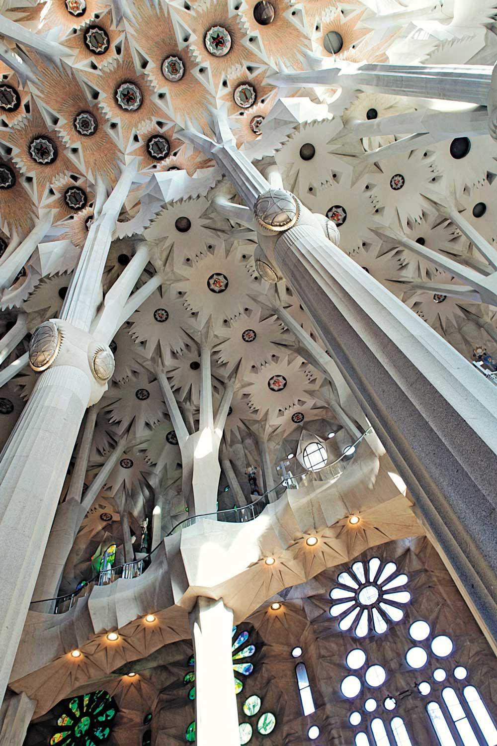 Sagrada Família in Barcelona, im Bau seit 1882, Aufnahme 2012; Architekt: Antoni Gaudí