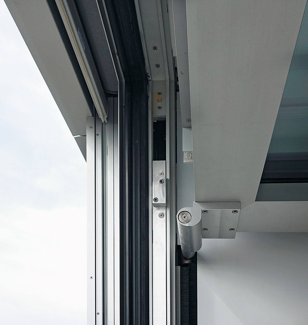 Drehpunkt bei geöffnetem Fenster