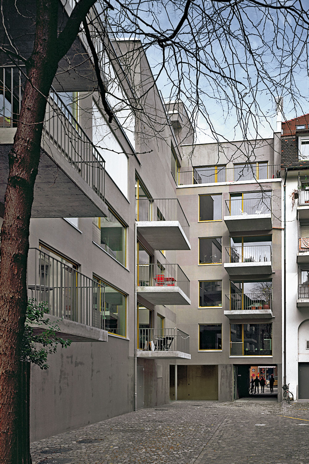 Wohn- und Geschäftshaus Riff Raff, Zürich 2002; Architekten: Meili Peter Architekten, Zürich