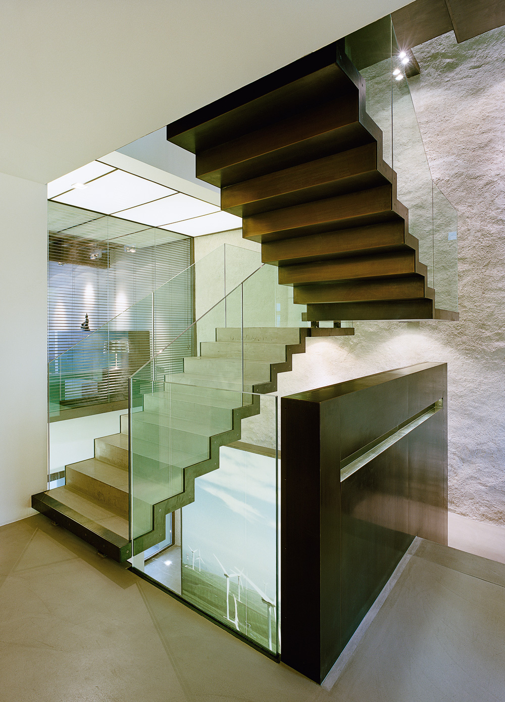 Faltwerktreppe, Bürogebäude in Bozen, 2007, Markus Scherer