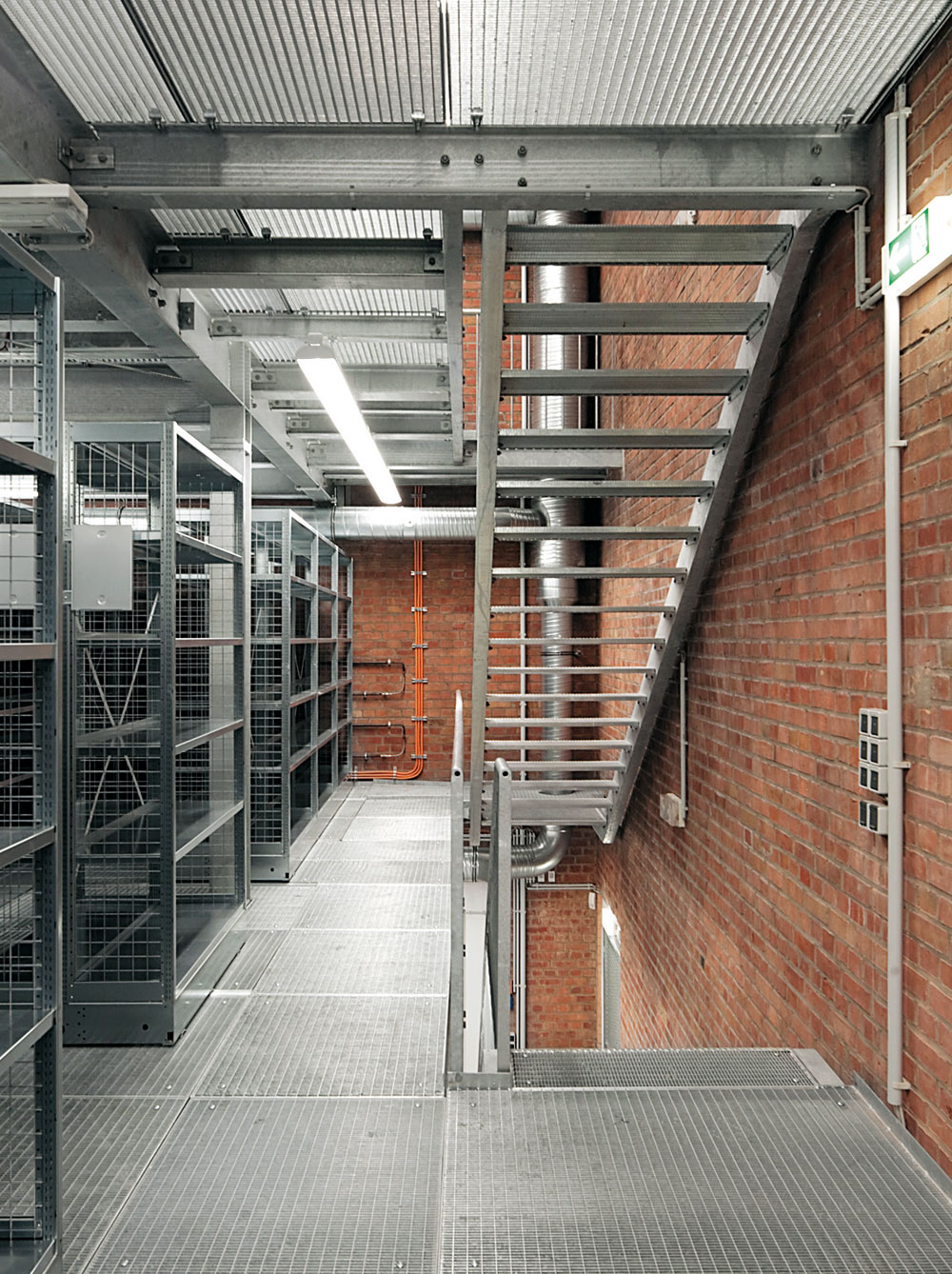 St. Christophorus-Kirche in Essen-Kray, Umnutzung zum Bistumsarchiv, 2010; Architekten: Schoeps und Schlüter