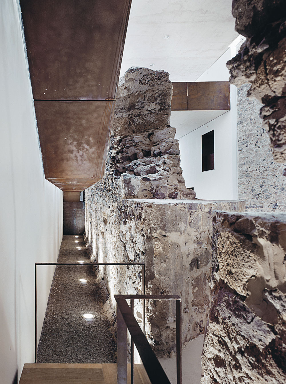 Museo del Mar mit zeitgemäßen Ausstellungsräumen, 2004