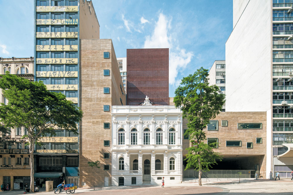 Praça das Artes, Kulturzentrum in São Paulo, 2006–12  Architekten: Brasil Arquitetura, Marcos Cartum