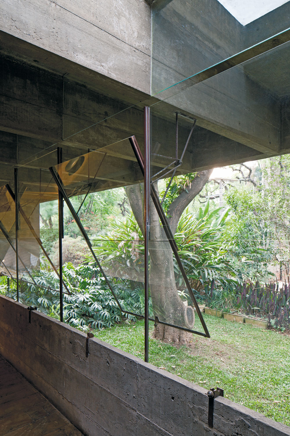 Casa Butantã, Wohnhaus in São Paulo, 1964 – 66 Architekt: Paulo Mendes da Rocha