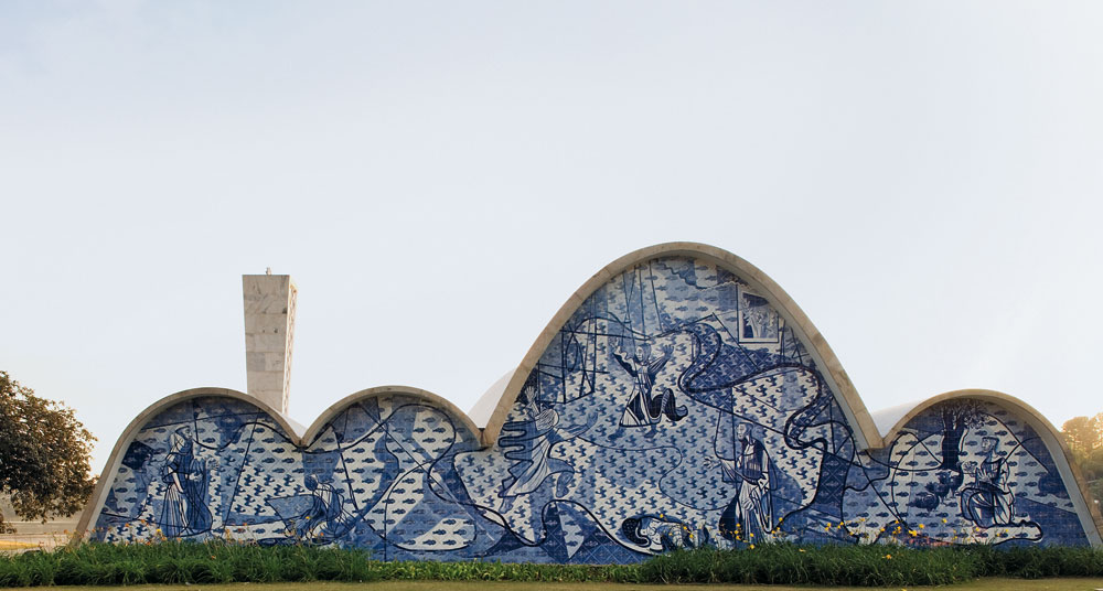 Igreja de São Francisco de Assis in Pampulha, Belo Horizonte, 1940 – 43, Architekt: Oscar Niemeyer, Tragwerksplaner: Joaquim Cardozo
