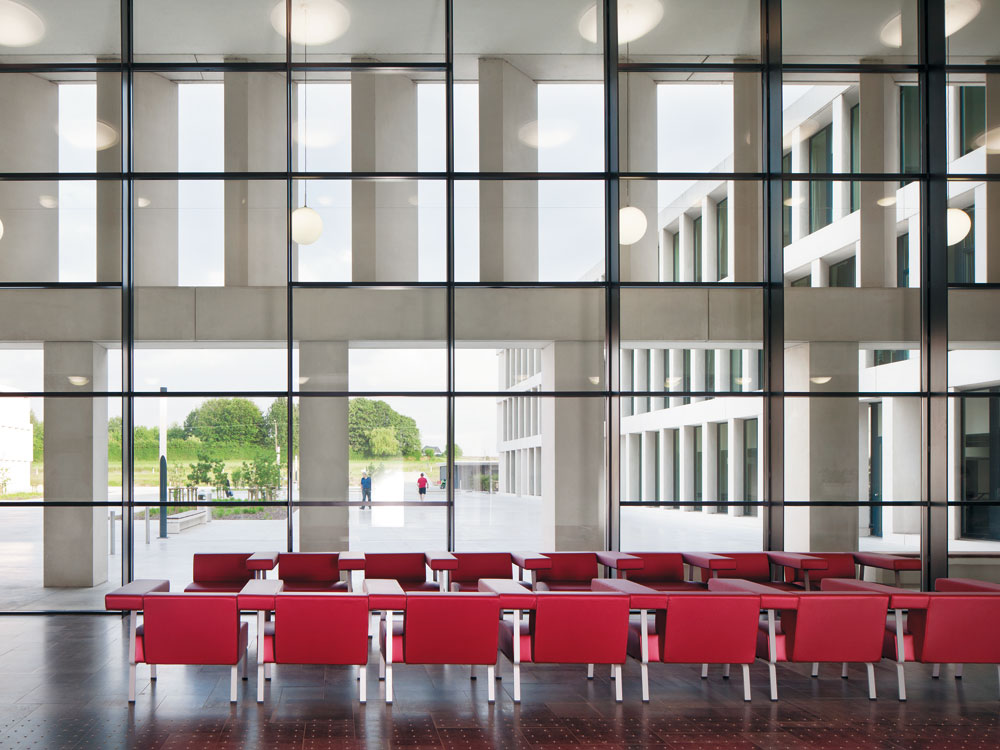 Krankenhaus AZ Groeninge, Kortrijk /Belgien, 2000 –2017, Architeken: Baumschlager Eberle