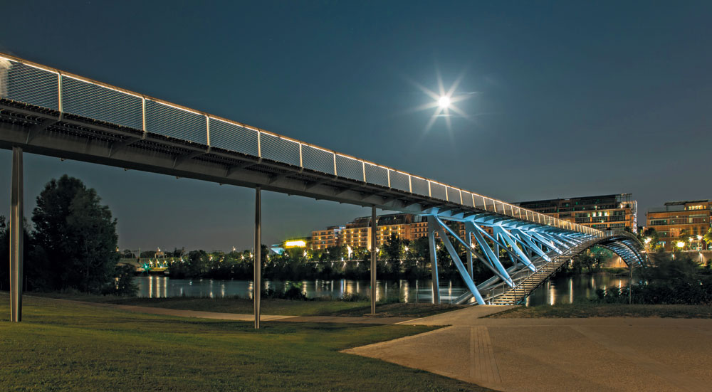 Passerelle de la Paix, Lyon, schlaich bergermann und partner; Dietmar Feichtinger Architectes
